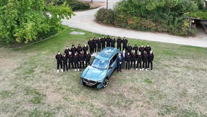 BMW DELIVERS THE NEW CARS FOR THE 2022/23 SEASON
