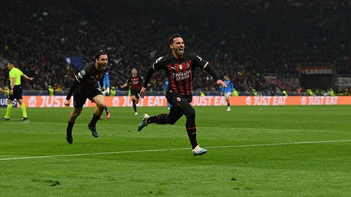 ROSSONERI BEAT 10-MAN NAPOLI IN QUARTER-FINAL FIRST LEG
