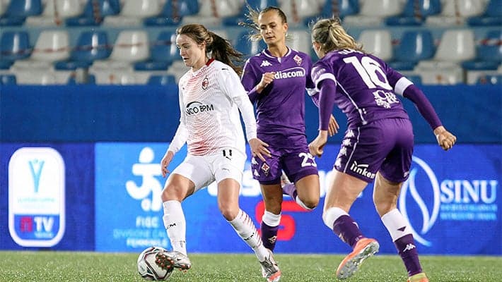 ROSSONERE RIMONTATE E BATTUTE: FIORENTINA IN FINALE