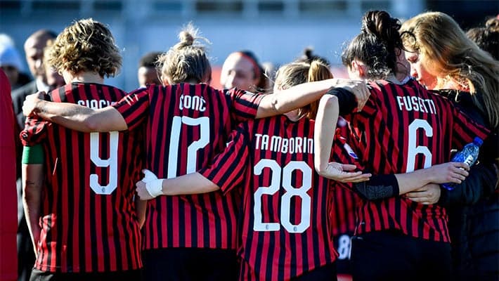 A LETTER FROM THE WOMEN'S FIRST TEAM TO THE FANS