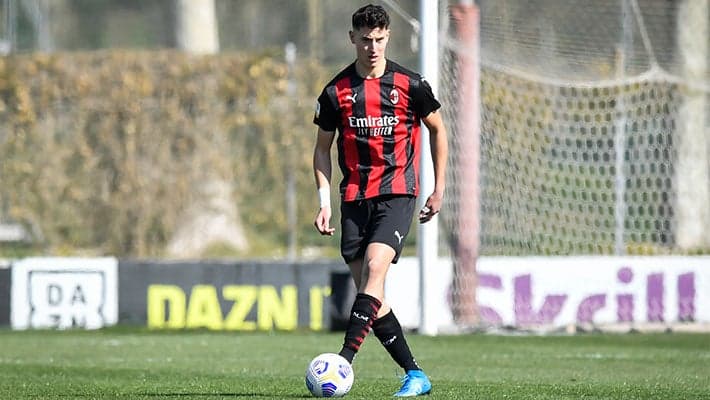 NIKOS, UNA STAGIONE CON LODE