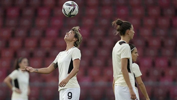 AC MILAN V VERONA: THE ROSSONERE SQUAD LIST