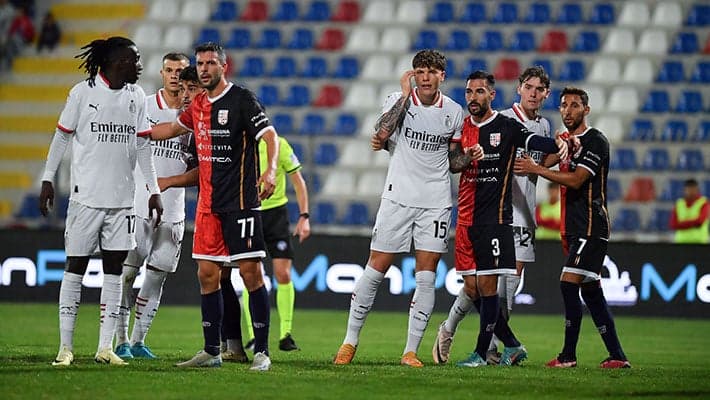 MILAN FUTURO, BUON PARI A SASSARI: 0-0