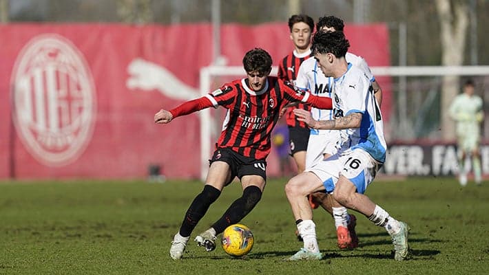AC MILAN SURPRISED BY SASSUOLO IN THE FINAL MINUTES