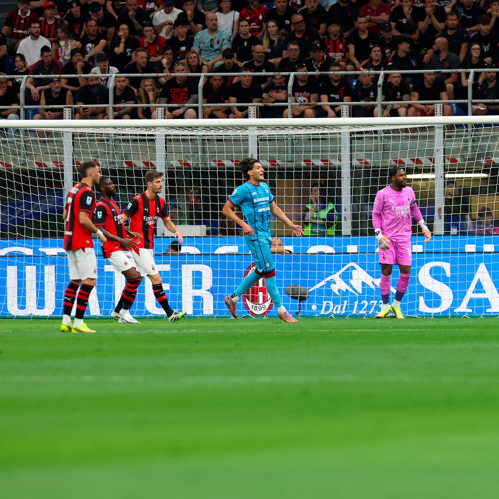 AC MILAN BEATEN AT SAN SIRO