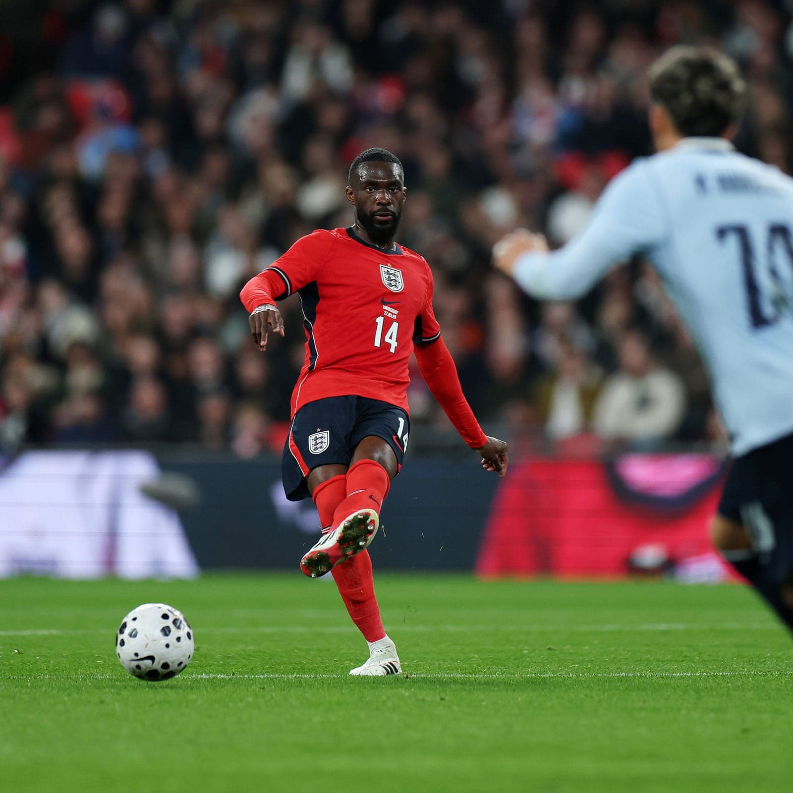 INGHILTERRA PARI CON L'URUGUAY, TOMORI TITOLARE
