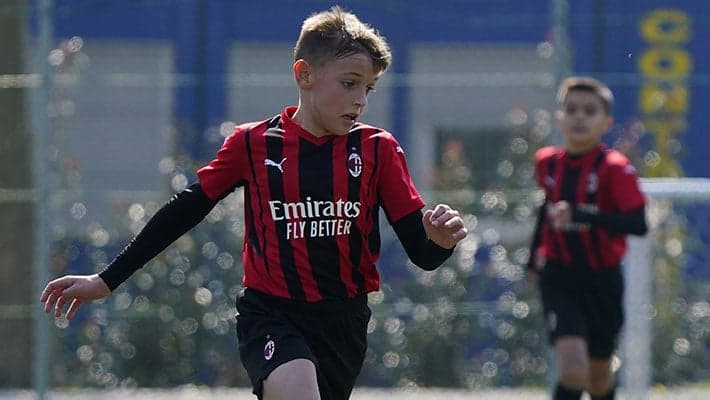 WEEKEND SCHEDULE: NINE TEAMS ON THE FIELD