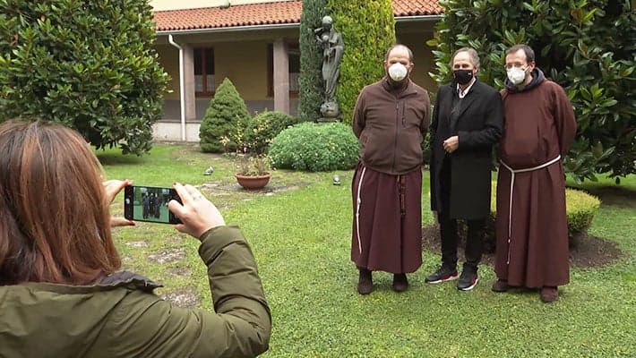 IL MILAN PER MILANO: 10 TERMOSCANNER PER I SERVIZI DI OPERA SAN FRANCESCO