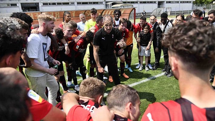THE WEEKEND'S RESULTS: LOTS OF SMILES FROM THE ROSSONERI