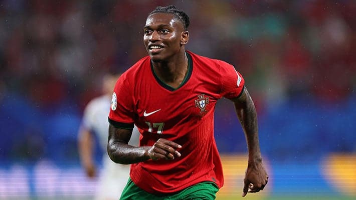 A WINNING START FOR LEÃO'S PORTUGAL