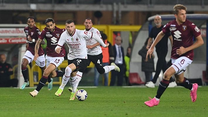 ROSSONERI SCONFITTI 2-1 A TORINO