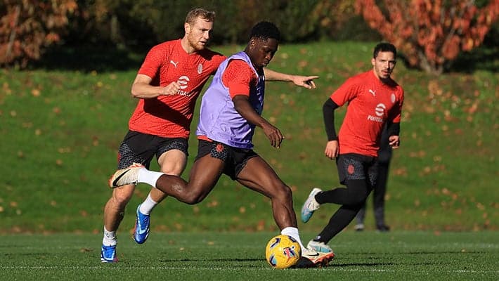 ALLENAMENTO CON LA PRIMAVERA PER CHIUDERE LA SETTIMANA