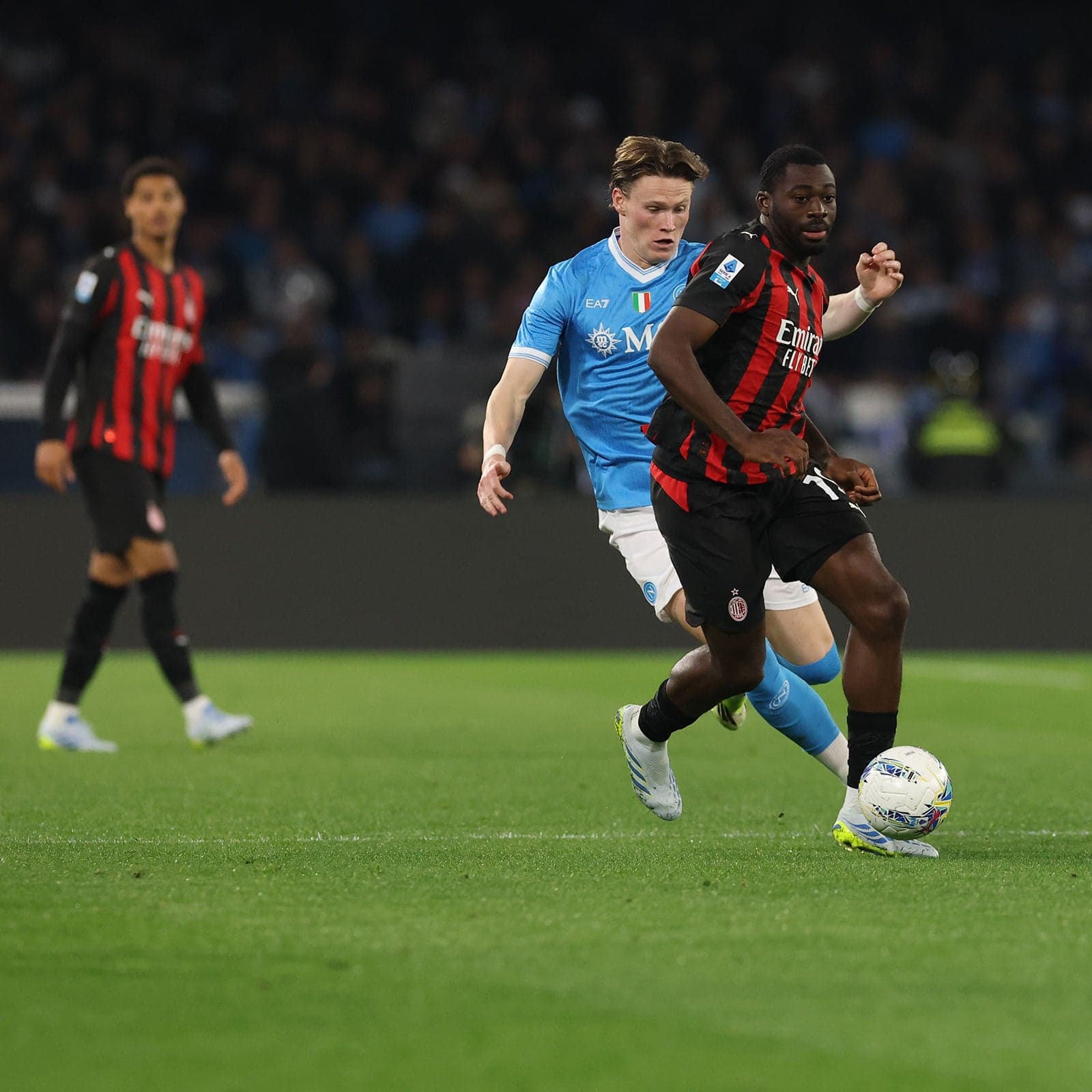 ROSSONERI DEFEATED AT THE MARADONA