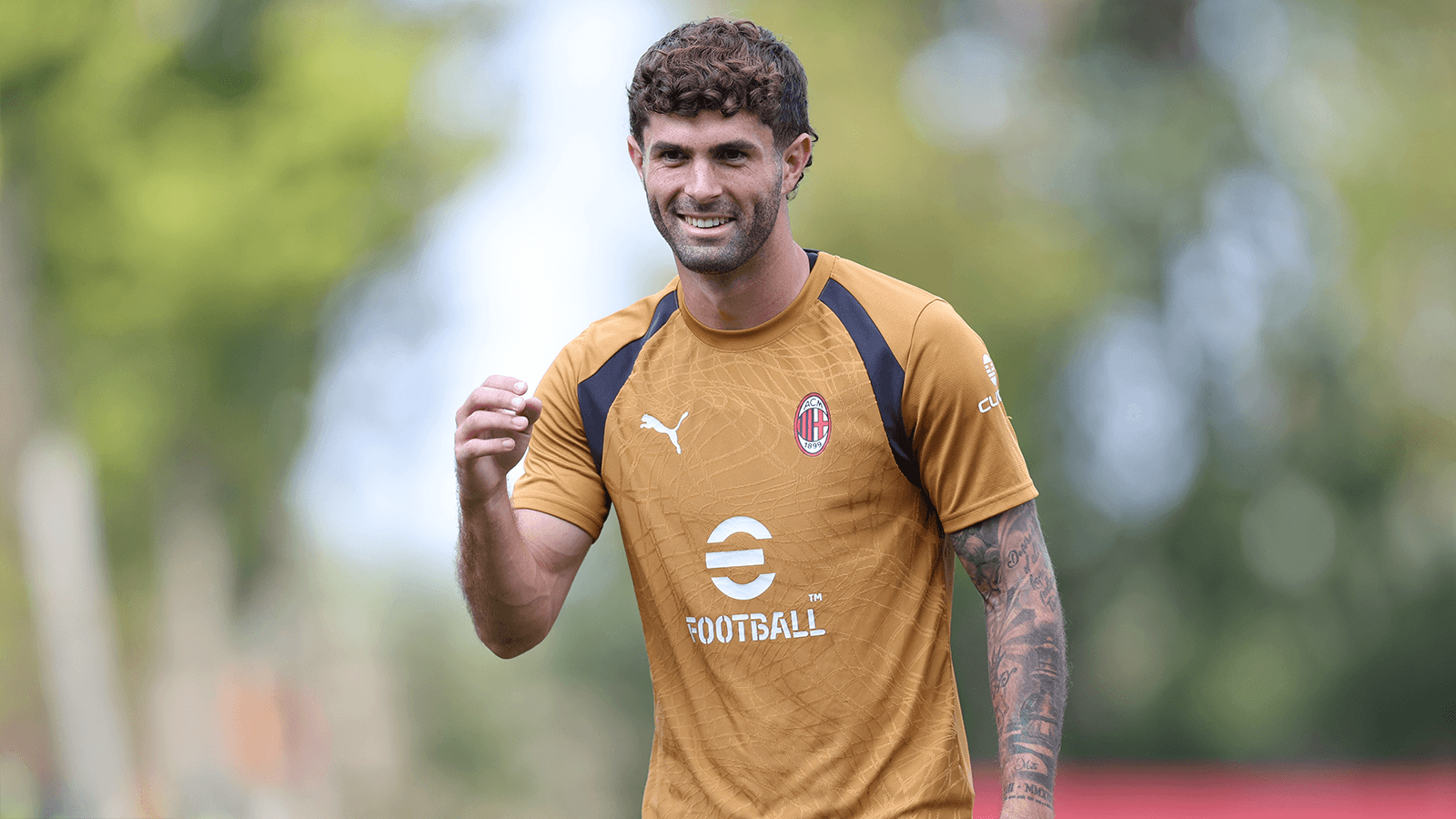 BUON COMPLEANNO CHRIS!