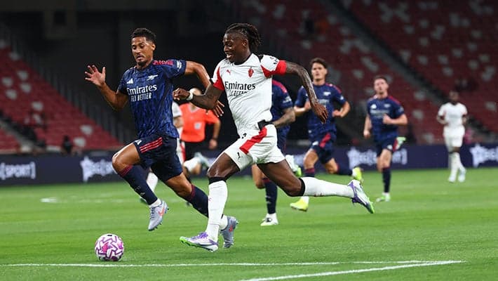 ROSSONERI KO A SINGAPORE, VINCE L'ARSENAL