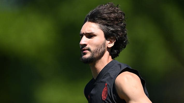 6 THINGS TO KNOW ABOUT YACINE ADLI