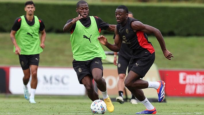 ESERCITAZIONI ATTACCO-DIFESA PER I ROSSONERI