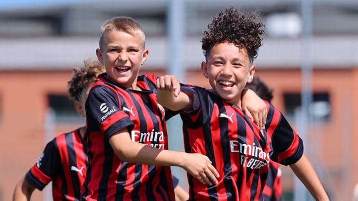 PASSIONE ROSSONERA A CATTOLICA PER LA MILAN CUP 2024