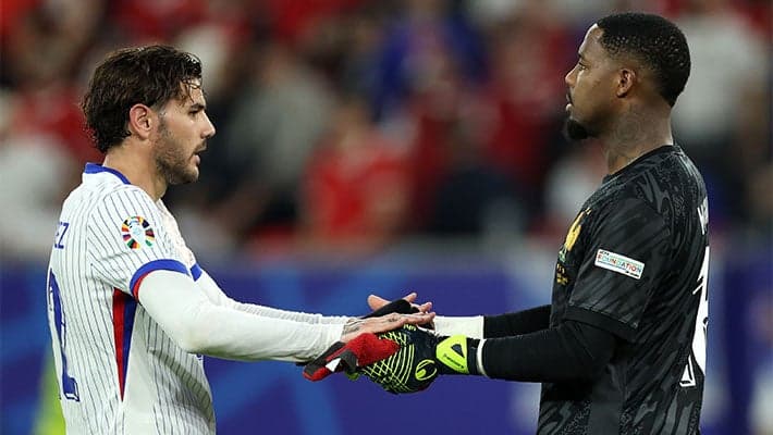 BENE MAIGNAN E THEO, FRANCIA OK