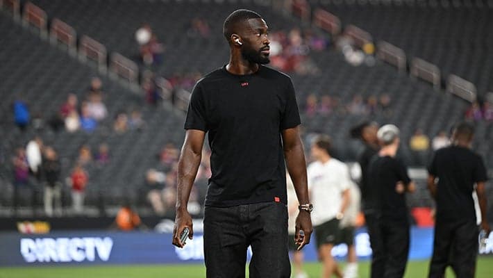 AC MILAN v BARCELONA: THE OFFICIAL LINE-UPS