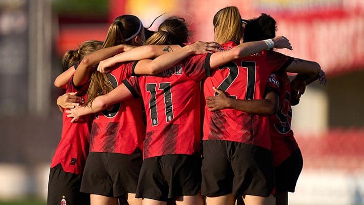 AC MILAN v ROMA: THE ROSSONERE KICK OFF THEIR SEASON