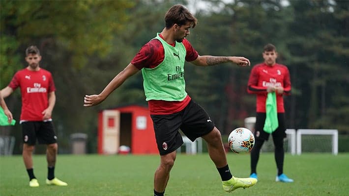 AC MILAN v LECCE: THE SQUAD