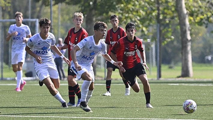 UNDER 16, RECORD RHYTHM