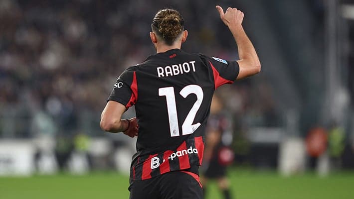 AT THE BREAK: A STRONG AC MILAN SIDE