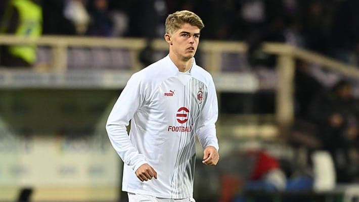 FIORENTINA v AC MILAN: OFFICIAL LINE-UPS