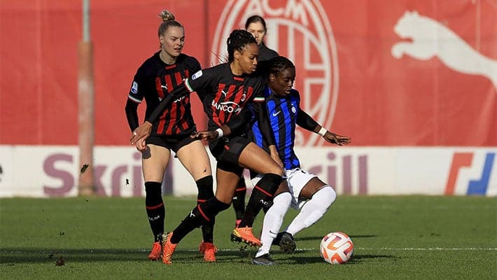 ROSSONERE SCONFITTE NEL DERBY: 4-1 INTER