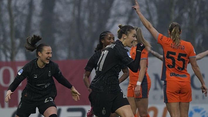 GIOIA ROSSONERA NEL DERBY: 2-1 SULL'INTER