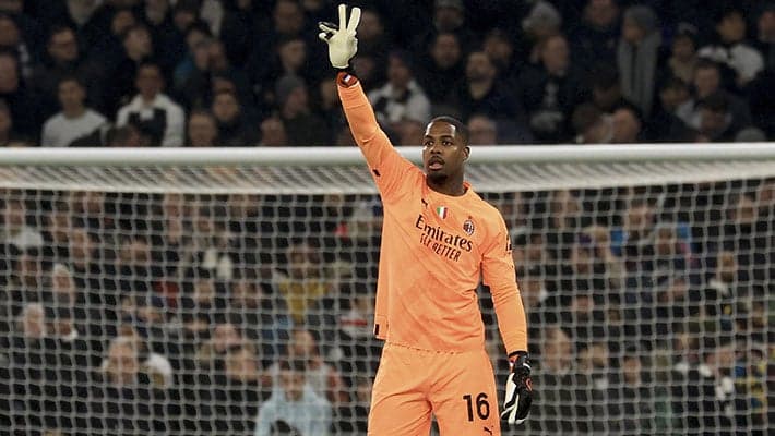 BEST SAVE 2022/23: SEMI-FINALS