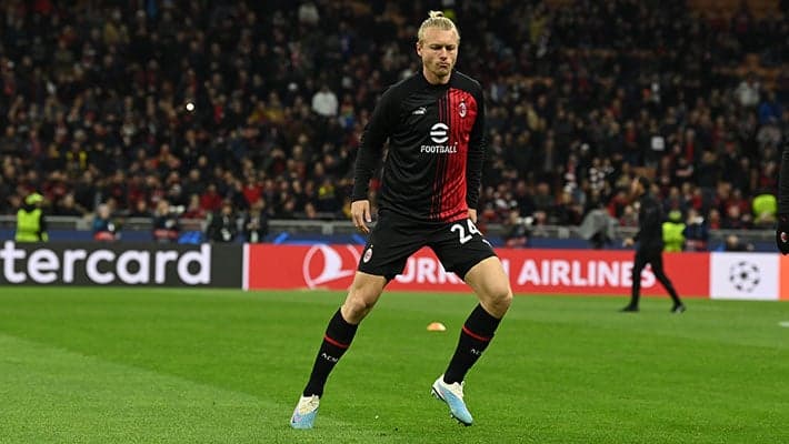 AC MILAN v NAPOLI: THE OFFICIAL LINE-UPS