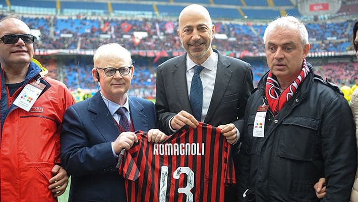 FOR THE DERBY TOO, "AC MILAN FOR ALL"