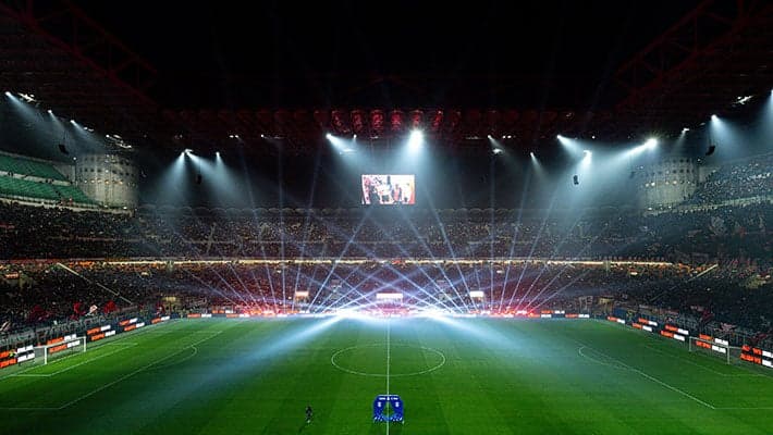 AC MILAN CELEBRA I SUOI 125 ANNI: UNA SERATA RICCA DI EMOZIONI PER IL PUBBLICO DI SAN SIRO