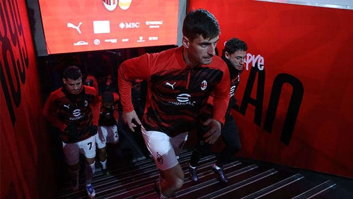 AC MILAN v JUVENTUS: THE OFFICIAL LINE-UPS