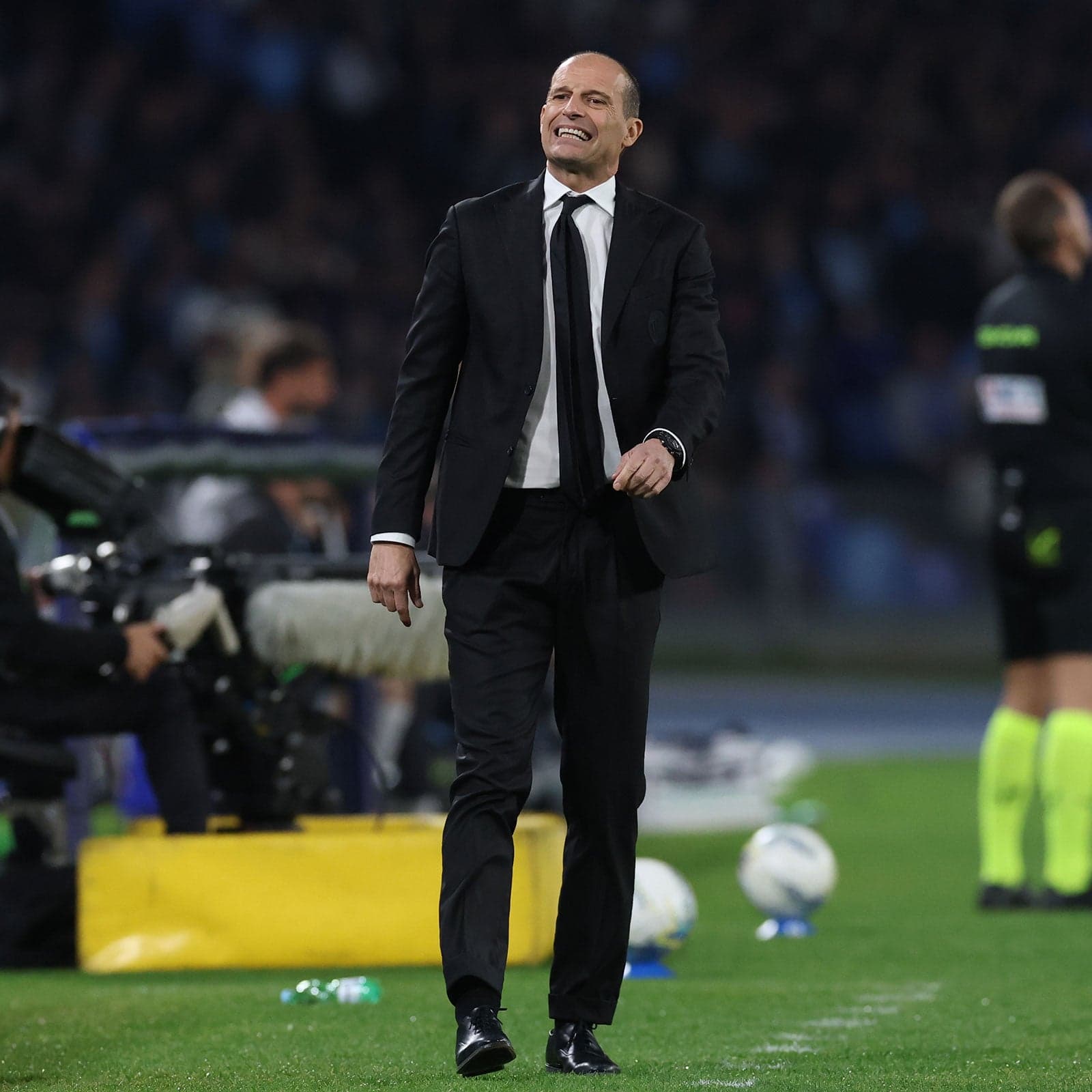 Allegri: "It hurts but we need to stay calm"