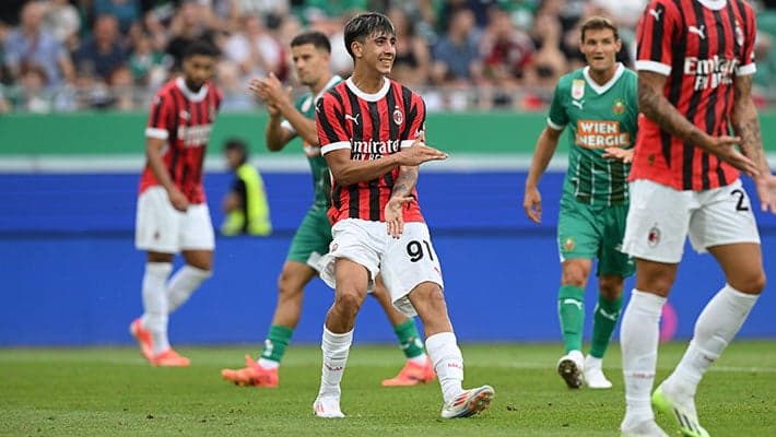 ESORDIO CON PAREGGIO A VIENNA: 1-1 CON IL RAPID