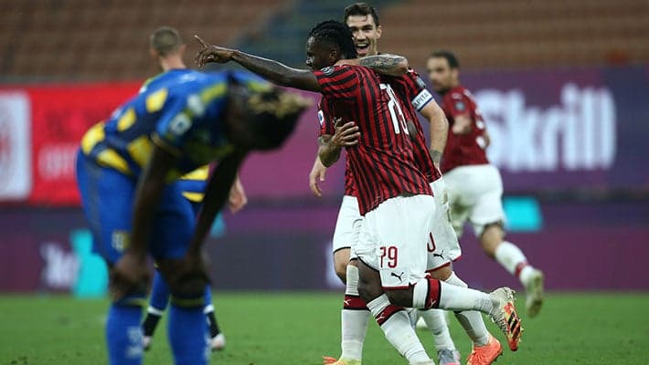 RED AND BLACK COMEBACK AT SAN SIRO