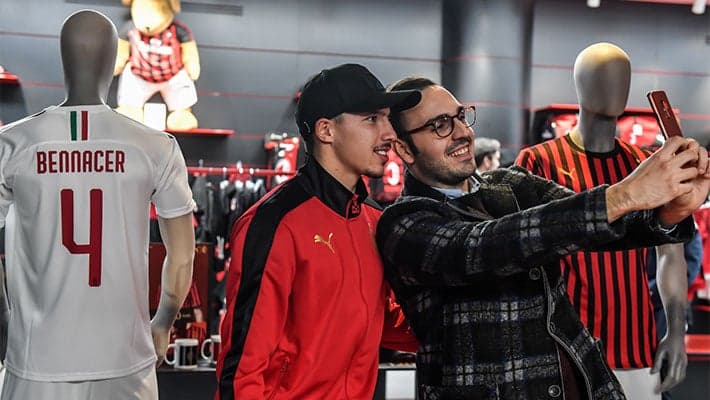 MEET&GREET: BENNACER AT CASA MILAN
