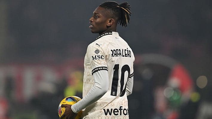 A HALF FOR LEÃO, PORTUGAL MOVE ON